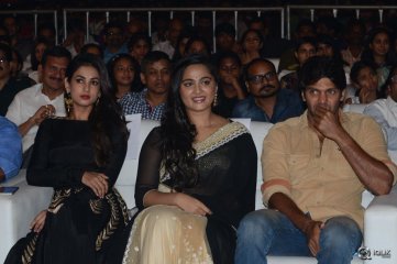 Size Zero Movie Audio Launch